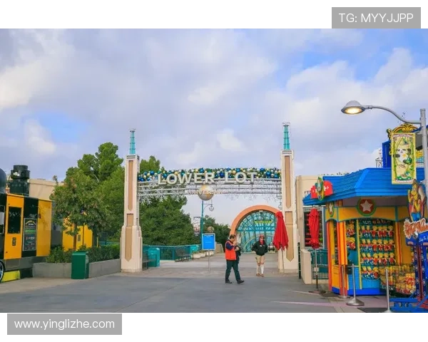 日本国门村松秀司加盟洛杉矶